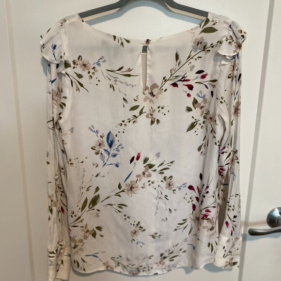 White House Black Market Floral Cut-Out Sleeve Blouse | Size 10 - Picture 2 of 5